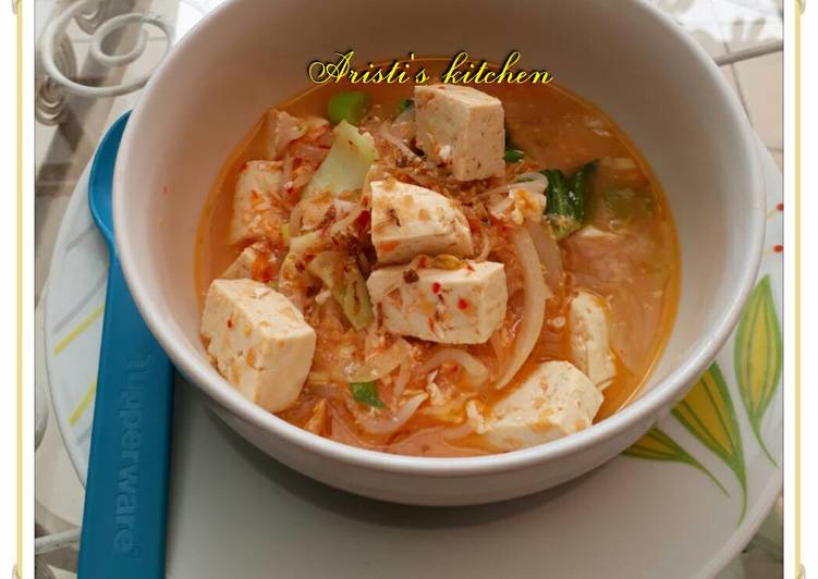 resep lengkap untuk Sundubu Jjigae (sup tahu pedas ala Korea)