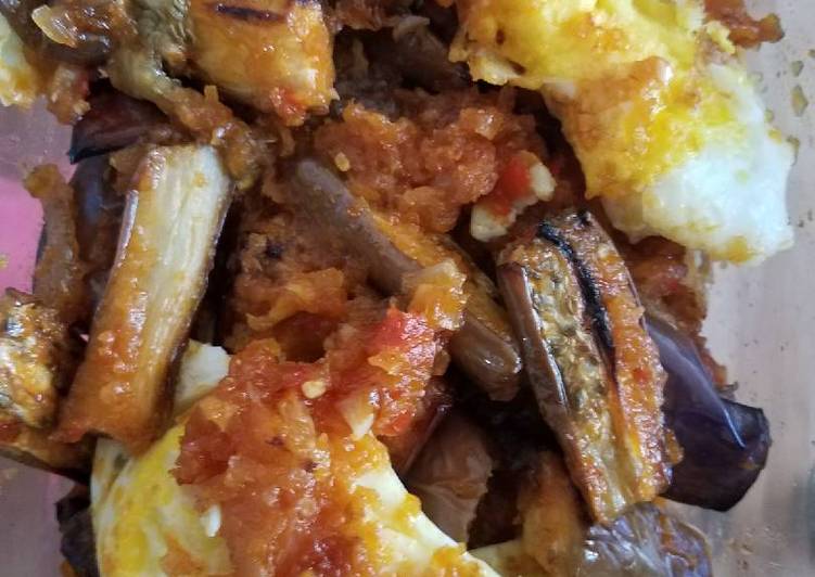 Resep Terong dan Telur Balado Oleh Ivy Sujoko