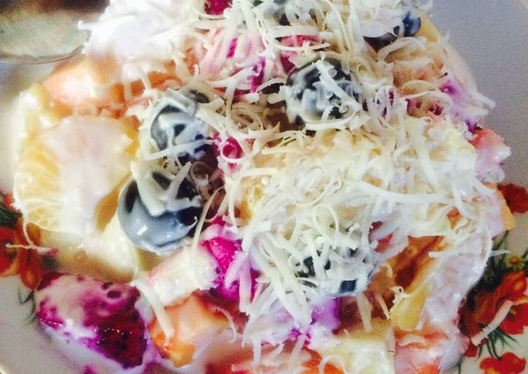  Resep  Salad  buah  oleh Rabiatul Adawiyah Kasman Cookpad