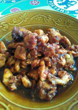 Ayam kecap pedas