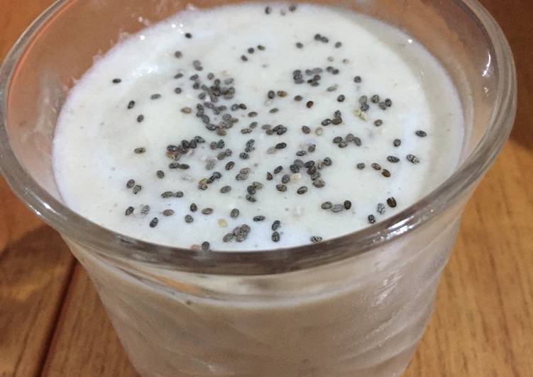 gambar untuk resep makanan Banana oats smoothies