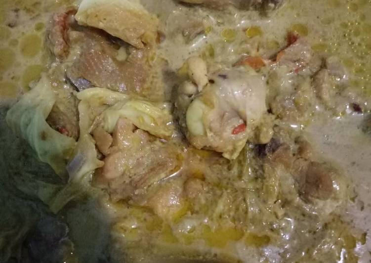 bahan dan cara membuat Tongseng ayam sederhana