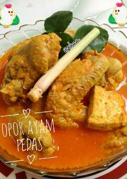 Opor Ayam Pedas