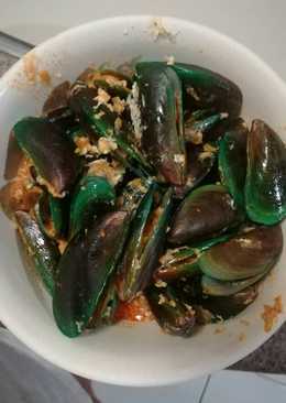 Kerang hijau masak saus sambal