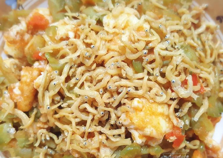 resep lengkap untuk Pare Teri Pedas