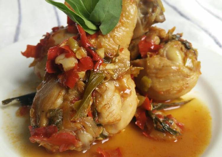 resep lengkap untuk Ayam Rica Rica Bahagia