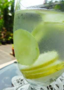 CUCUMBER LEMON WATER