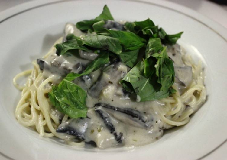 Resep SPAGHETTI WITH GARLIC MUSHROOM SAUCE Kiriman dari Cooking DJ