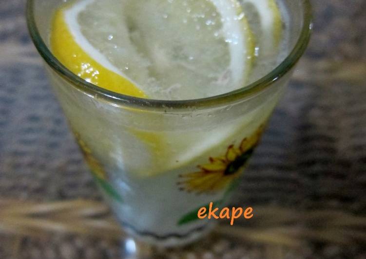 resep lengkap untuk Lemon Squash Sederhana