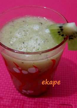 Blewah Lemon Kiwi Smoothie