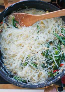 Bihun Goreng dengan Sawi Hijau