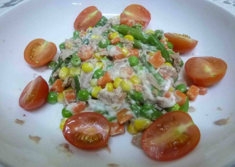 resep lengkap untuk Salad Sayur Tuna Mayonese