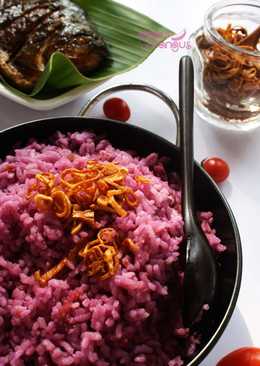 Nasi Uduk Ungu