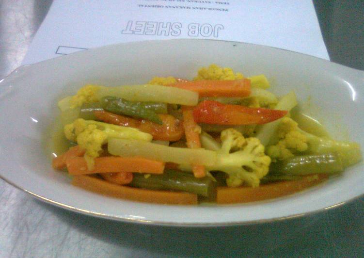 resep makanan Vegetable Pickle (Acar Kuning)