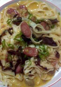 Fettucine dengan Saos Carbonara ekonomis