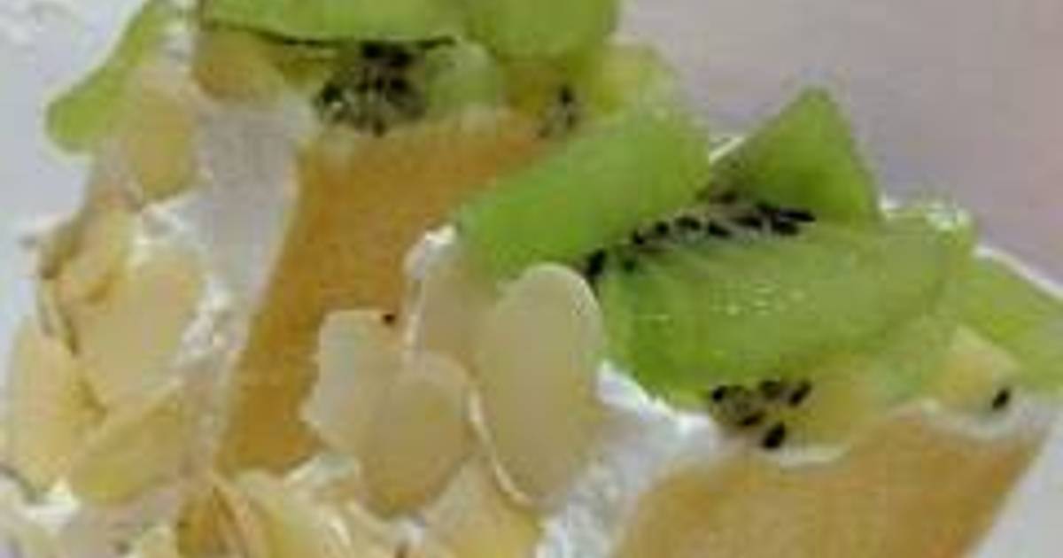 Resep Lemon chiffon cake with almond and kiwi