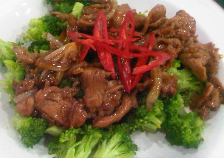 Resep beef steak brokoli Dari kancietz