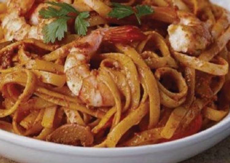 resep lengkap untuk Spaghetti Saus Udang Pedas