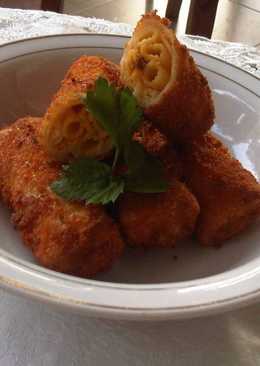 Spicy Chicken Macaroni Risoles