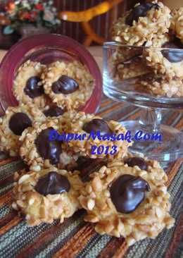 Coklat Kacang Thumbprint