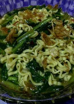 Mie Kuah Sawi Hijau