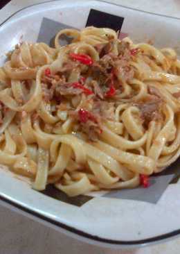 Spicy Tuna Fettuccine
