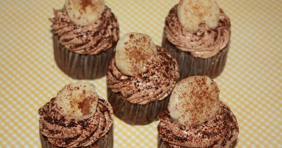 Resep Steam Chocolate Banana Cupcake with Milo Milk Icing