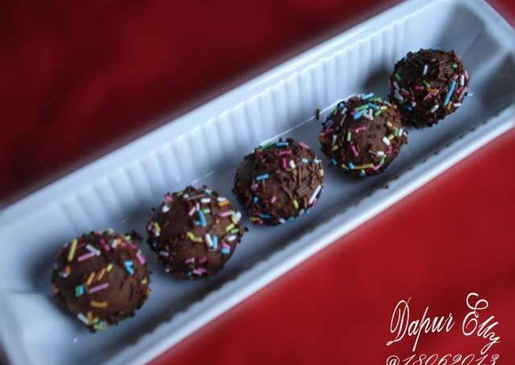Resep Rainbow Chocolate Balls Karya Elly Yustina