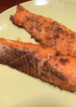 Salmon Rupa Bintang 5 Rasa Kaki 5