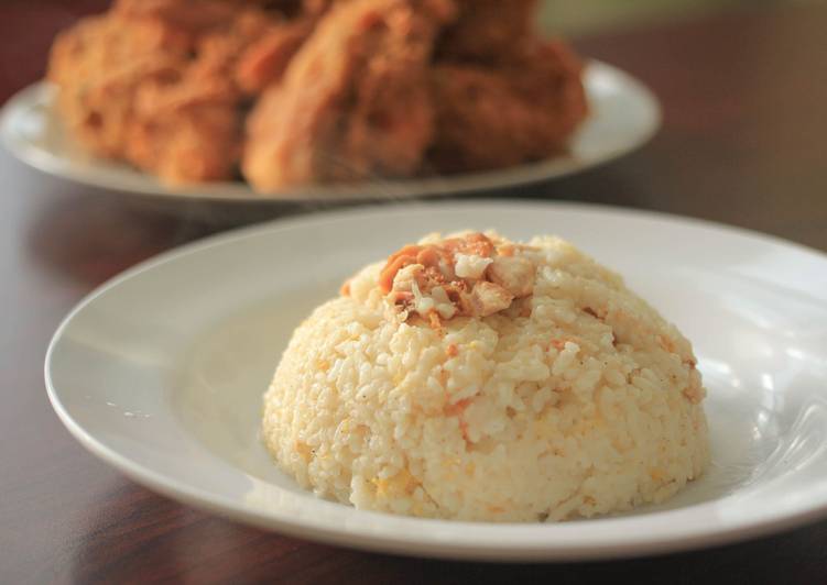 resep makanan Nasi Liwet Ayam Telur Rice Cooker