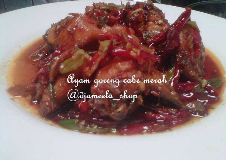  Resep Ayam Goreng Cabe Merah oleh Yuyun Fatimah Lestari 