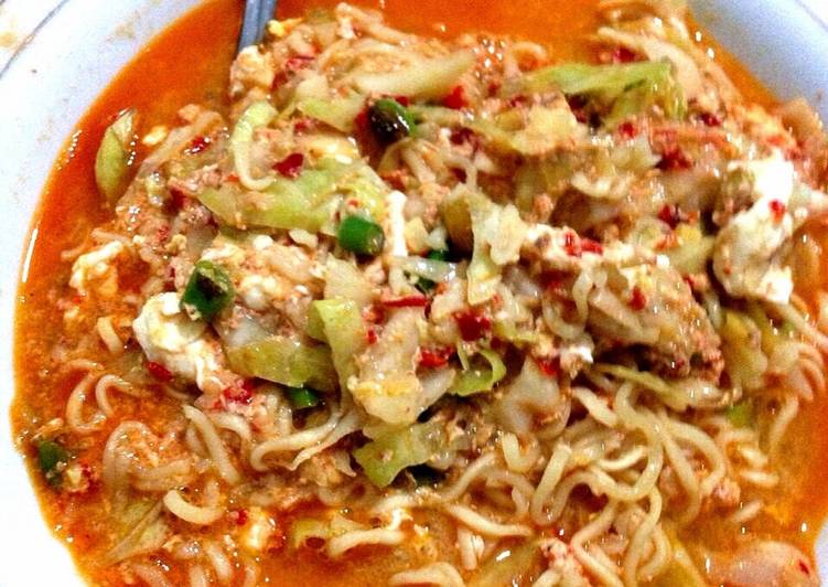  Resep Mie tek tek indomie kari ayam oleh Friska winda 