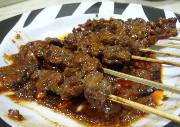 Resep Sate  Saus Kacang ala Mama Nayla oleh diana az Cookpad