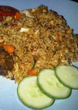 Nasi Goreng Teri Pedas & Rendang