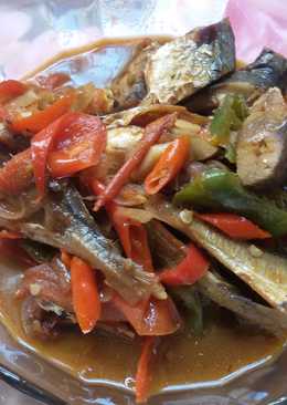 Ikan asin bumbu tomat