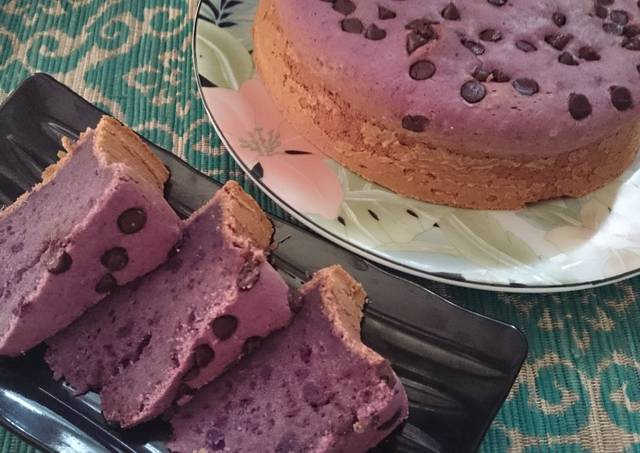 BOLU UBI UNGU DGN COKELAT CHIPS (Purple sweet potato and chocolate chips cake) 