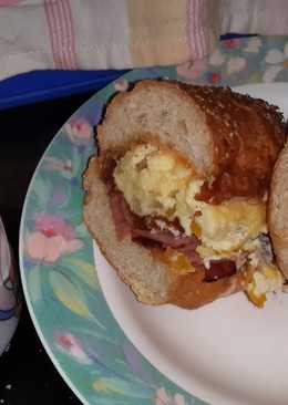 [Sarapan Ayah] egg and paprika sandwhich