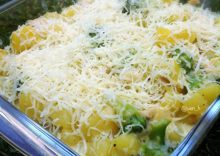 resep Baked Chicken Potato with Broccoli and Cheese