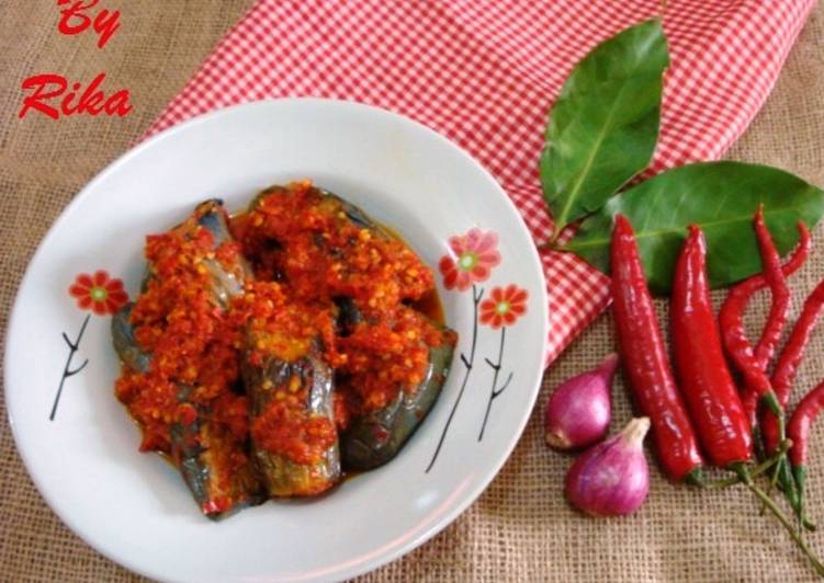 cara membuat Balado Terong Ungu