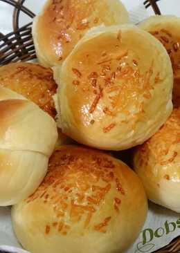 Roti Cheese Sweet Bun.