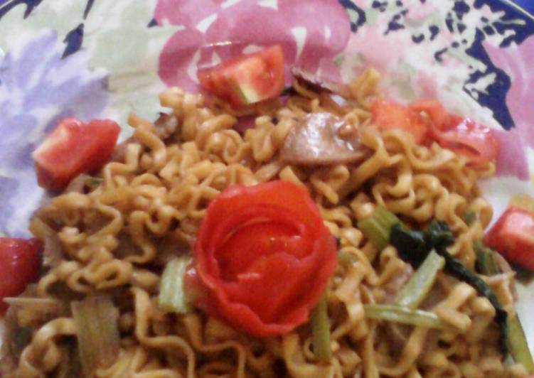 gambar untuk resep makanan Mie goreng mudah, murah tapi enak