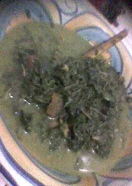 Sayur daun singkong tumbuk