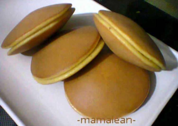 resep lengkap untuk DORAYAKI (tanpa cetakan)