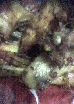 Ayam goreng ungkep bumbu kuning