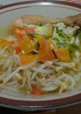 Soto ayam utuh