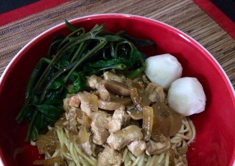 resep lengkap untuk Lo Mie Kangkung Spesial