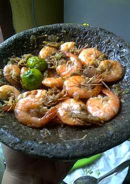 udang penyet sambal rawit