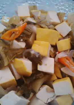 Tahu Kuning Cah Sayur Asin