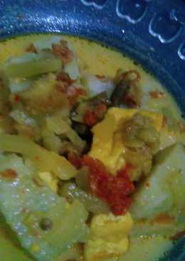 Lontong Sayur serba serbi