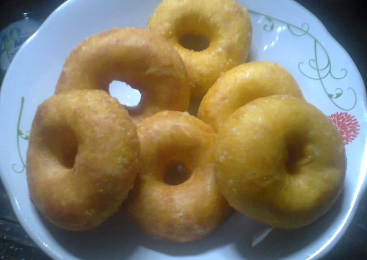 bahan dan cara membuat Donat Labu Kuning 